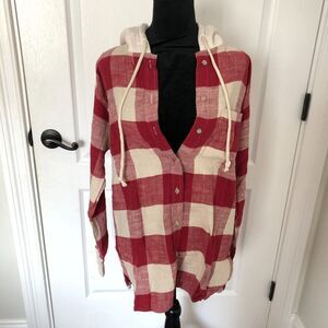 American Eagle Red Buffalo Plaid Hooded Flannel Shirt‎ Womens Small Button Down